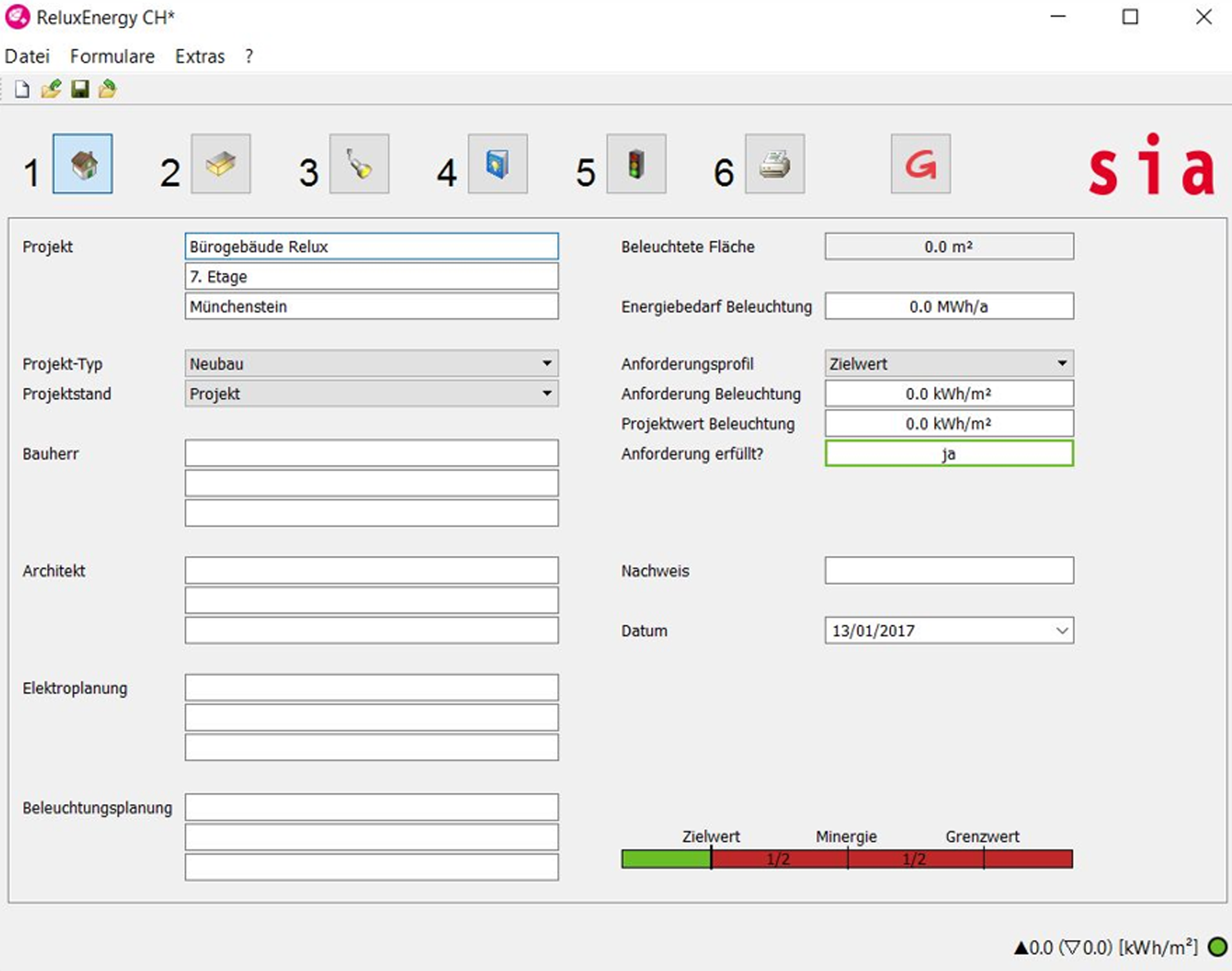 Full application screenshot of ReluxEnergy CH showing the active "Projekt" tab with input fields for address data in Münchenstein, building criteria, and energy status calculation blocks according to Swiss SIA and Minergie compliance.